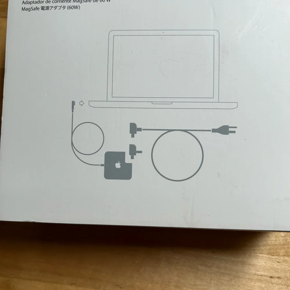 Apple 60W MagSafe Power Adapter